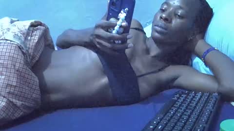 sweet_candie01 online show from May 6, 4:01 pm