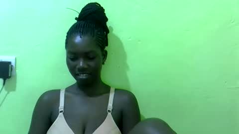 sweet_cherie1 online show from February 5, 7:46 am