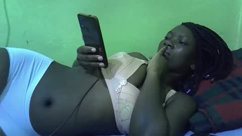 sweet_cherie1 online show from May 12, 5:48 am