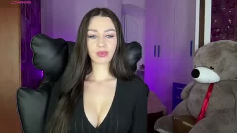 Snapshot of sweet_cherry_n chatting on May 5, 8:28 pm Sweet Cherry online show from May 5, 8:28 pm