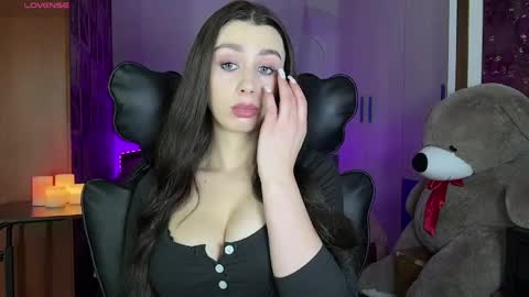 Snapshot of sweet_cherry_n chatting on May 18, 7:41 pm Sweet Cherry online show from May 18, 7:41 pm