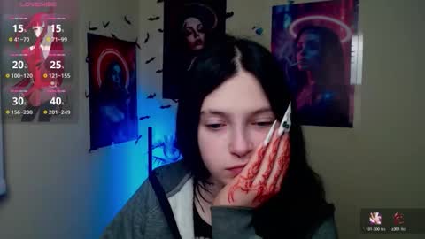 Ivy online show from February 5, 8:57 pm