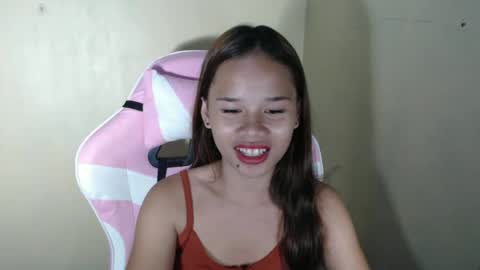 Snapshot of sweet_cutiee chatting on June 4, 10:16 pm CUTIE online show from June 4, 10:16 pm