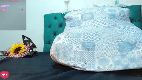 Snapshot of sweet_devil2 chatting on March 8, 10:34 pm kandy muller online show from March 8, 10:34 pm