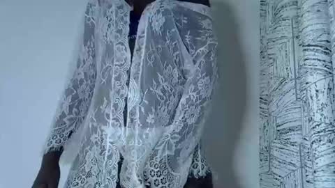 sweet_diva19 online show from May 8, 10:04 pm