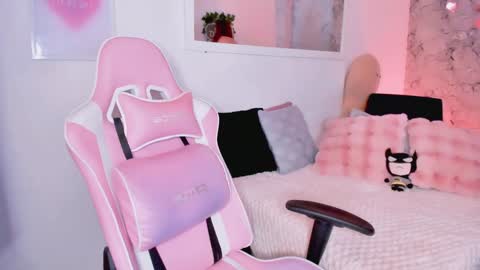 Snapshot of sweet_doll_ chatting on December 22, 8:05 am Dulce ONLYFANS jessica78784405 online show from December 22, 8:05 am