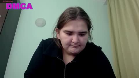 sweet online show from September 11, 5:46 pm