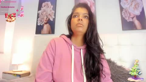 Snapshot of sweet_dreamses chatting on December 28, 3:26 pm Kendra online show from December 28, 3:26 pm