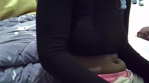 Snapshot of sweet_eldah chatting on October 19, 4:07 pm Sweet eldah online show from October 19, 4:07 pm