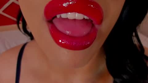 sweet_eliizabeth online show from July 6, 12:46 pm