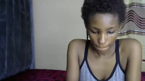 sweet_freaky online show from May 1, 1:26 pm