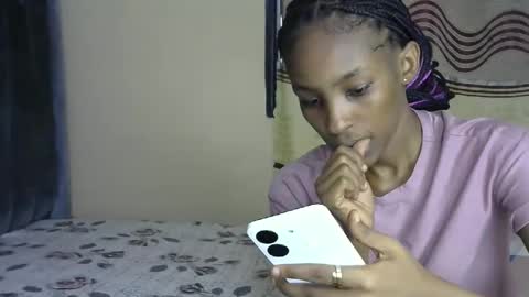 sweet_freaky online show from May 14, 5:14 am