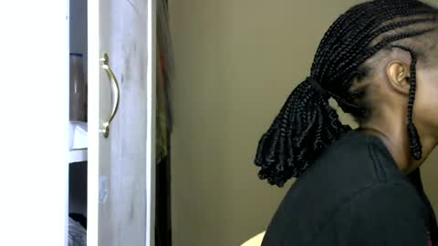 Snapshot of sweet_freaky chatting on June 30, 10:05 am sweet_freaky online show from June 30, 10:05 am