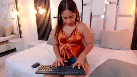 sweet_gema_ online show from September 12, 4:51 pm