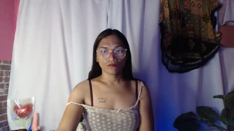 hanna mae online show from May 5, 9:45 pm
