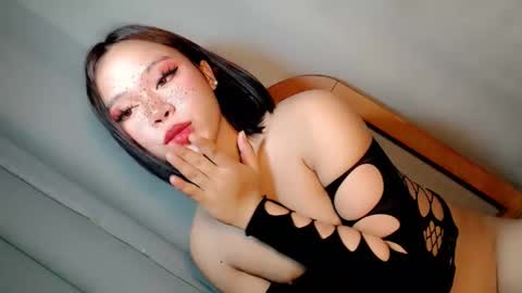 Snapshot of sweet_honeylove chatting on March 8, 1:47 am Anisha online show from March 8, 1:47 am