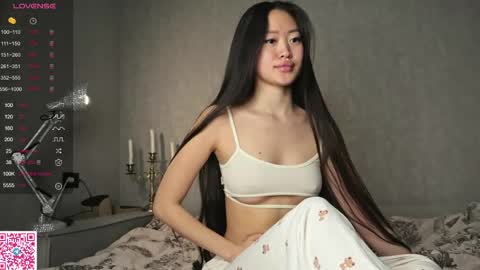 Kim online show from April 3, 6:00 am