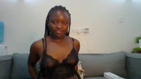 Snapshot of sweet_jenica chatting on January 23, 7:54 am ESTHER NEEMA online show from January 23, 7:54 am
