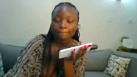 Snapshot of sweet_jenica chatting on January 31, 5:09 am ESTHER NEEMA online show from January 31, 5:09 am