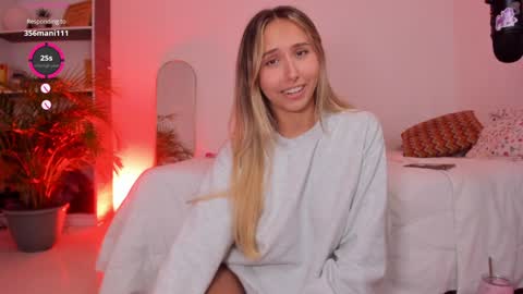 Snapshot of sweet_kalisa chatting on January 5, 9:57 pm Call me Kali online show from January 5, 9:57 pm