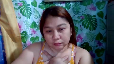 Snapshot of sweet_kayley chatting on December 22, 8:05 am sweet_kayley online show from December 22, 8:05 am
