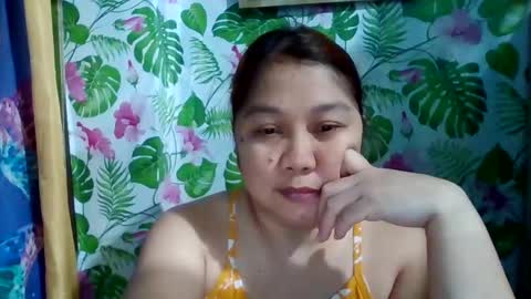 Snapshot of sweet_kayley chatting on December 28, 2:42 pm sweet_kayley online show from December 28, 2:42 pm