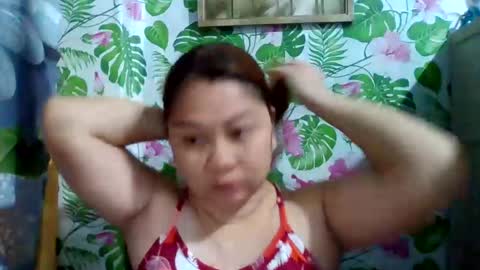 Snapshot of sweet_kayley chatting on January 5, 2:06 am sweet_kayley online show from January 5, 2:06 am