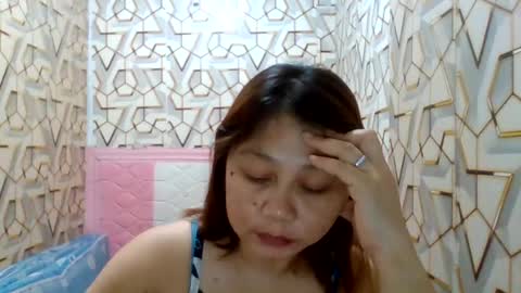 Snapshot of sweet_kayley chatting on July 2, 1:49 am sweet_kayley online show from July 2, 1:49 am