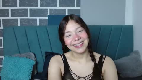 sweet_kitty_05 online show from February 6, 11:52 pm