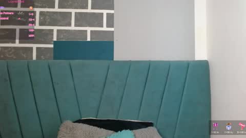 sweet_kitty_05 online show from May 10, 9:53 pm