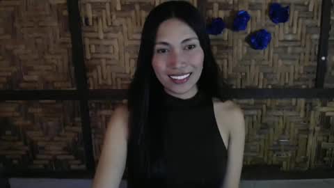 Snapshot of sweet_lady14 chatting on June 7, 4:00 pm sweet_lady14 online show from June 7, 4:00 pm