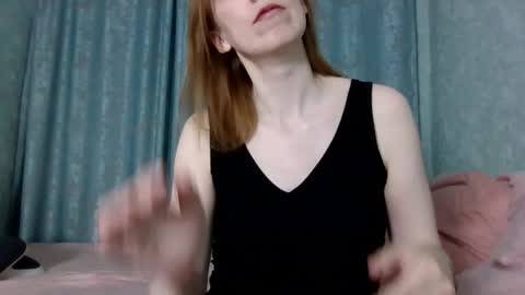 Snapshot of sweet_lilbunny chatting on April 11, 5:39 pm sweet_lilbunny online show from April 11, 5:39 pm