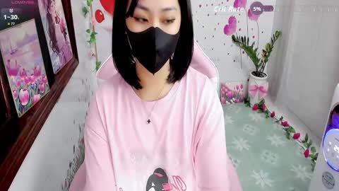 Snapshot of sweet_lily0 chatting on October 11, 6:28 pm Lily online show from October 11, 6:28 pm
