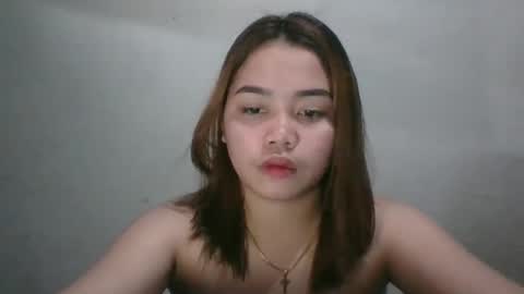 Snapshot of sweet_mae28xx chatting on January 30, 5:19 am sweet_mae28xx online show from January 30, 5:19 am
