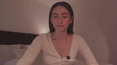 Mor online show from March 9, 11:53 pm