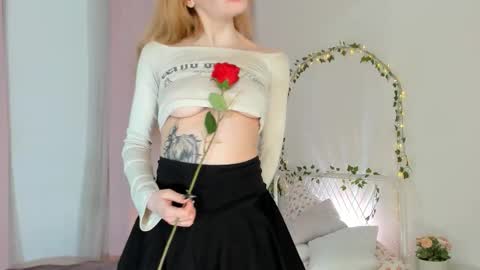 Snapshot of sweet_melissa133 chatting on March 26, 9:09 pm Melissa. Join me on Fansly link in social medias online show from March 26, 9:09 pm