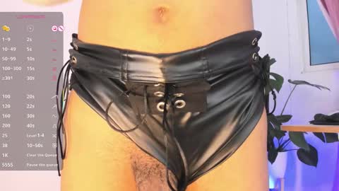 Snapshot of sweet_melody8 chatting on February 17, 11:11 pm Melody online show from February 17, 11:11 pm