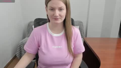 Mila online show from February 20, 2:28 pm