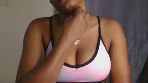 Queen debby online show from March 11, 11:38 am