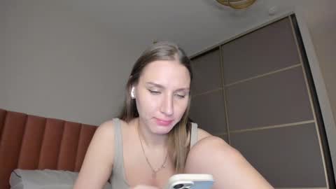 Sofi online show from March 5, 1:06 pm