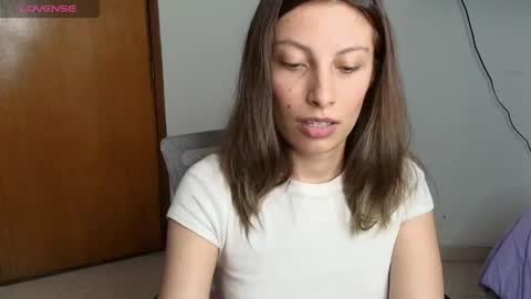 sweet_moon_v_ online show from May 12, 12:08 am