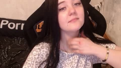 sweet_my_dream online show from October 13, 9:20 am