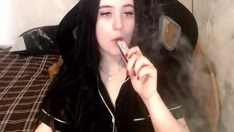 Snapshot of sweet_my_dream chatting on February 25, 12:26 pm sweet_my_dream online show from February 25, 12:26 pm