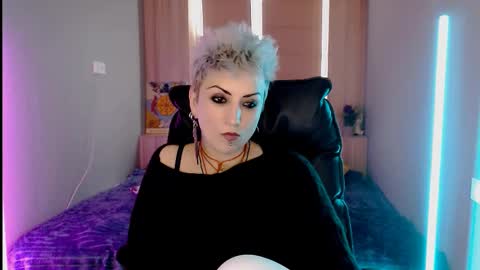 sweet_n_strong online show from February 20, 7:43 am