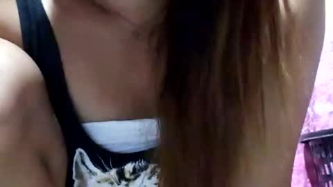 Snapshot of sweet_nina4uxx chatting on December 17, 9:05 pm Nina online show from December 17, 9:05 pm