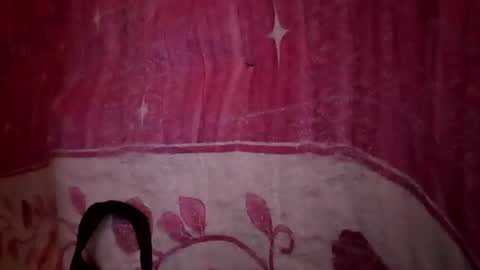 Snapshot of sweet_nina4uxx chatting on January 8, 5:37 am Nina online show from January 8, 5:37 am