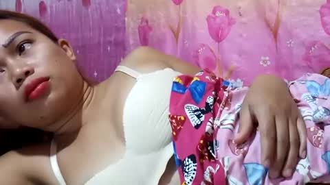 Snapshot of sweet_nina4uxx chatting on February 26, 5:20 am Nina online show from February 26, 5:20 am