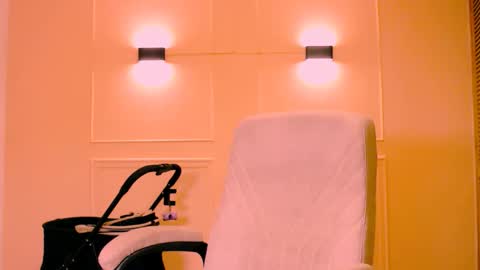 Snapshot of sweet_of_venus chatting on March 25, 3:01 am My name is Catalina. Please say hello I like to chat with you. If you have requests please use tip online show from March 25, 3:01 am