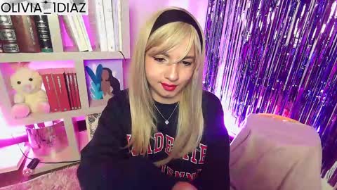 Olivia Diaz  OnlyFans olivia diaz online show from February 11, 1:20 am