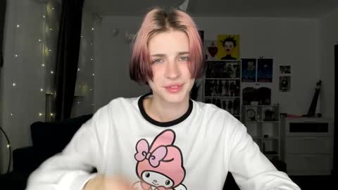 kira online show from February 13, 5:42 pm